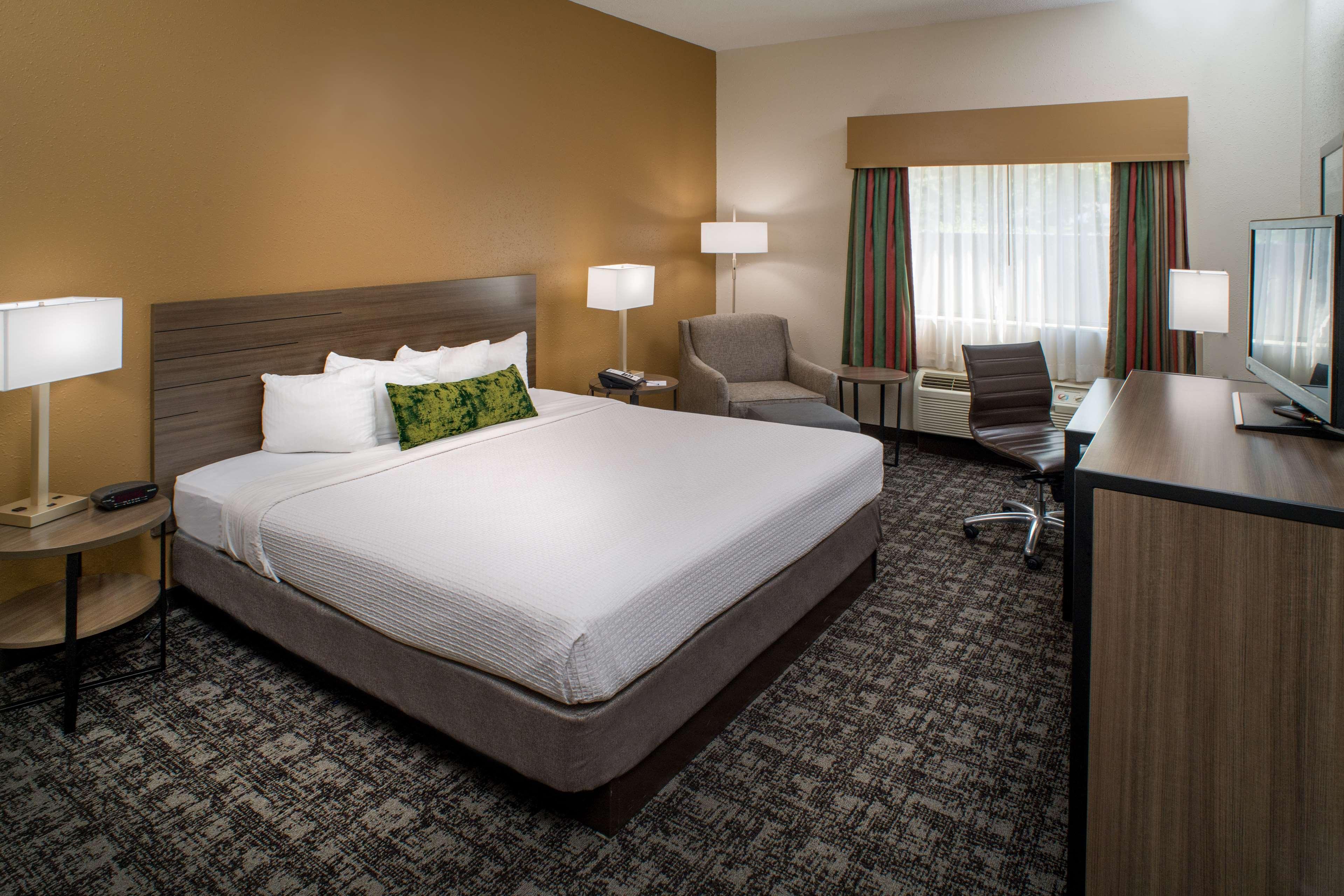 Best Western Logan Inn Chapmanville Ngoại thất bức ảnh